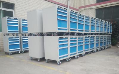 移动工具柜05